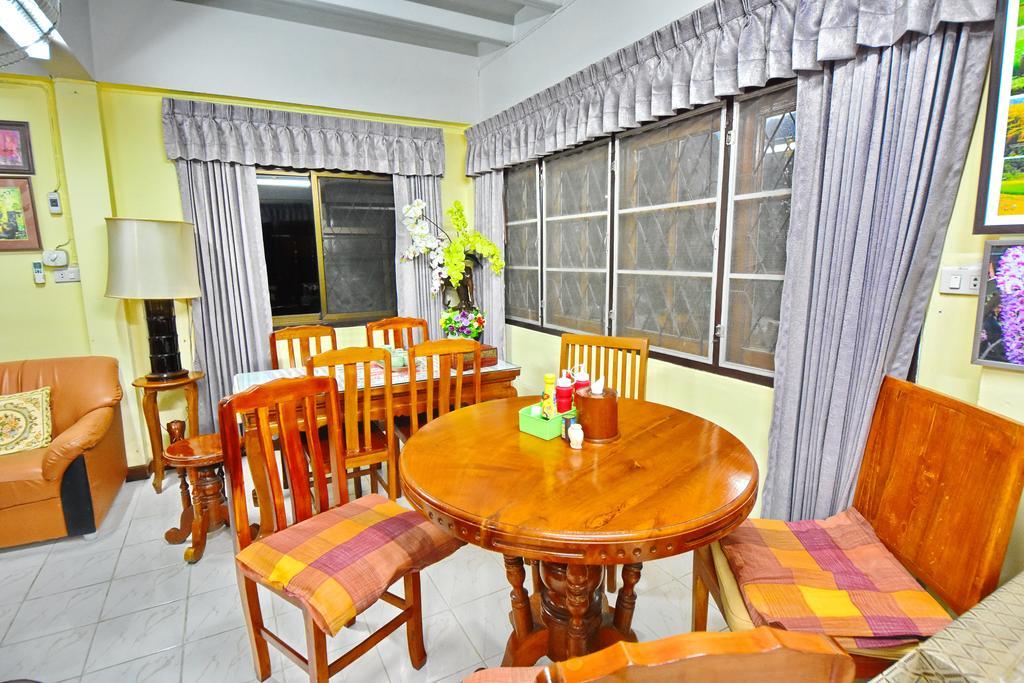 Saithong House Hostel Chiang Mai Exterior photo